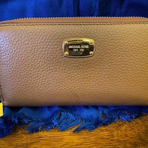 Michael Kors Tan Wallet